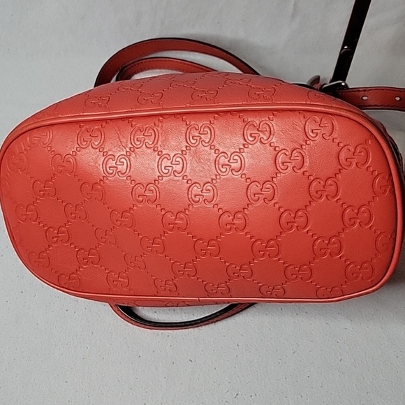 GIVEAWAY RAFFLE ENTRY ๐๏ธ Authentic GUCCI Red/Poppy Mini Dome Bag ๐ฅณ - Picture 12 of 15